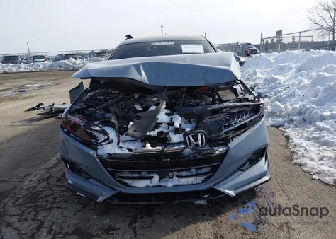 2022 Honda Accord Sport z USA, uszkodzony, nr VIN 1HGCV1F35NA117792